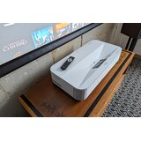 Epson EH-LS800W projektor za hišni kino z zelo kratko projekcijsko razdaljo 4000 ANSI lumnov 3LCD 4K+ (5120x3200) - | Shoptok.si