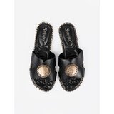 SEASTAR Black flip-flops with gold decoration | Shoptok.si