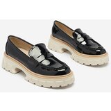 Resti Black lacquered moccasins for women Mewira - Footwear | ePonuda.com