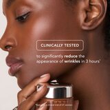 Chantecaille Future Skin Gel Foundation hidratantni puder s posvjetljujućim učinkom Shea 30 g | shoptok.hr