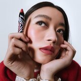 Sisley Phyto-Lip Twist balzam za ustnice za toniranje v svinčniku odtenek 29 Ladybird 2.5 g | Shoptok.si