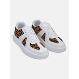 Resti Women's sporty sneakers with leopard print Big Cat | Shoptok.si