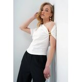 Trend Alacati Stili Ženska bluza kratkih rukava Alc-X13894, Brod izrez, Bela | Eponuda.com