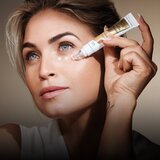 Max Factor Miracle Pure kremasti korektor proti oteklinam in temnim kolobarjem odtenek 04 Honey 10 ml | Shoptok.si
