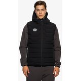 Umbro vest Cene