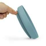 Petite&Mars Take&Match Silicone Plate krožnik s priseskom Frosted Sky 6m+ 1 kos | Shoptok.si