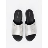 GOODIN Silver flip-flops on a black platform | Shoptok.si
