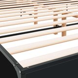  Posteljni okvir črn 200x200 cm inženirski les in kovina | Shoptok.si