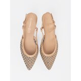 GOODIN Beige openwork pumps with a low heel | ePonuda.com