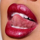 MAC Cosmetics Dazzlelips Crayon svjetlucavi ruž za usne u olovci nijansa Red Halo 1.8 g | shoptok.hr