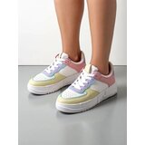 Resti Women's sporty sneakers Vante | ePonuda.com