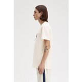 Fred Perry Majice & Polo majice TEXTURED LAUREL WREATH T-SH Bež | Shoptok.si