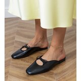 D/CEO Black closed-toe flat sandals Matila | Shoptok.si