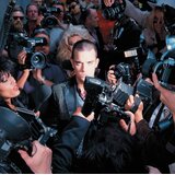 Robbie Williams - Life Thru a Lens (Remaster) | Eponuda.com