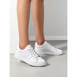 Resti Women's Fogod lace-up sports shoes | ePonuda.com