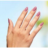 OPI nature Strong lak za nohte 15 ml odtenek NAT 009 Knowledge Is Flower | Shoptok.si