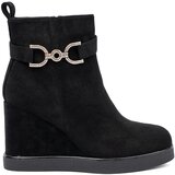 Shelvt Black suede boots with an elegant buckle Cene