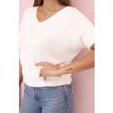 Kesi Włoski Women's sweater made of soft fluff with a V-neck and short sleeves white | shoptok.hr