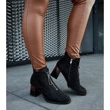 Gemre Black ankle boots on a lacquered block heel Gianleone | Shoptok.si