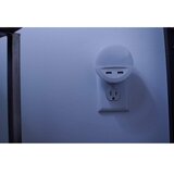 Osram LED noćna lampica za utičnicu sa senzorom LUNETTA 2xUSB LED/13W/230V | Eponuda.com
