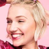 Benefit Brow Styler olovka i puder za obrve 2 u 1 nijansa 1 Cool Light Blonde 1.05 g | shoptok.hr