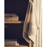Kave Home Bež frotirna bombažna brisača 50x90 cm Olvira – | Shoptok.si