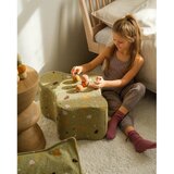 Wigiwama Zelen otroški tabure iz tkanine bouclé/iz šenilje Terrazzo Cloud – | Shoptok.si