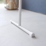 YAMAZAKI Bel kovinski stenski obešalnik 38,5 cm Tower – | Shoptok.si