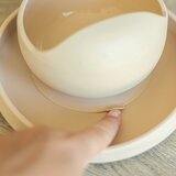 Petite&Mars Take&Match Silicone Bowl skledica s priseskom Sweet Pea 6m+ 1 kos | Shoptok.si