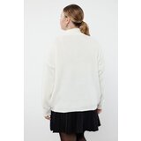 Trendyol Curve Ecru | shoptok.hr