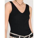 Sinsay Rebrasti top s V-izrezom | shoptok.hr