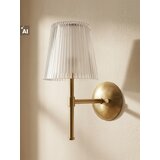 Sinsay Elegantna LED zidna svjetiljka s rebrastim sjenilom | shoptok.hr