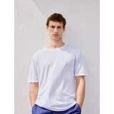 Reserved Majica regular fit s lyocellom - bljedoplavo | shoptok.hr