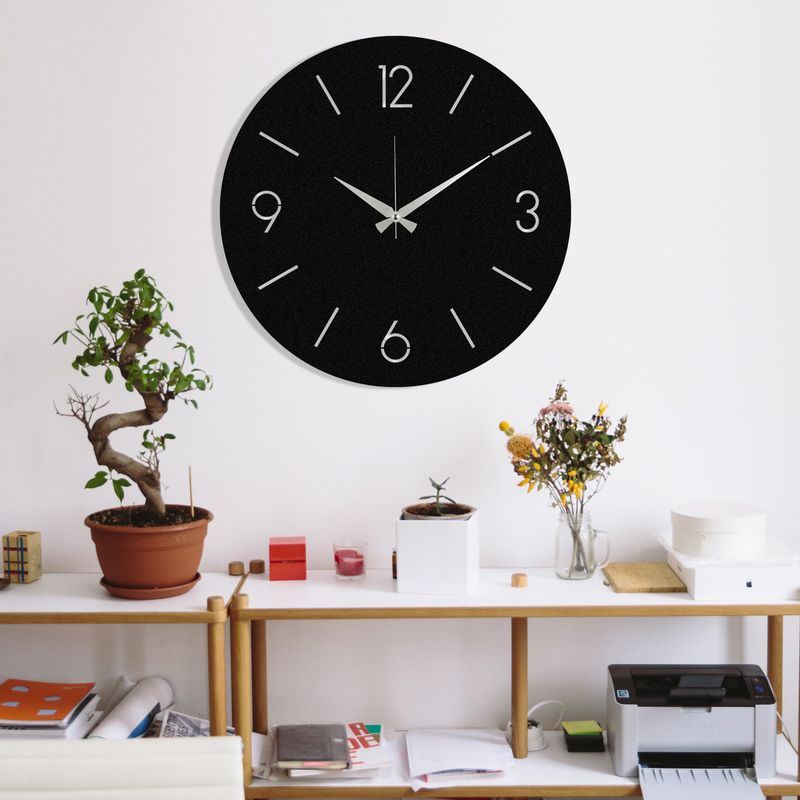 WALLXPERT trevwela crni dekorativni metalni zidni sat Cene