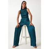 Happiness İstanbul Women's Emerald Green Pleated Sleeveless Knitted Blouse Palazzo Pants Set Cene