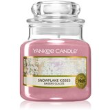 Yankee Candle Snowflake Kisses mirisna svijeća 104 g | shoptok.hr