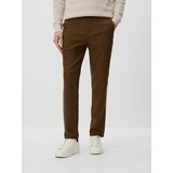 Reserved Chino hlače mrkva kroja - zlatnosmeđe | shoptok.hr