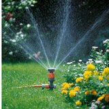 Gardena Krožni zalivalnik Vario Comfort (za površine do 225 m²) | Shoptok.si