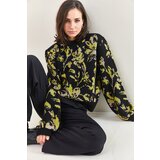 Bianco Lucci Women's Floral Pattern Sweater Knitted Sweater Cene