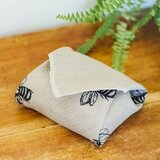Helen Round ovoj za živila iz blaga - bee design Cene