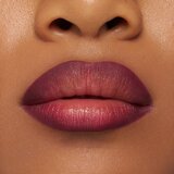 Essence 8h Matte Comfort mat svinčnik za ustnice s šilčkom odtenek 19 Burgundy Bestie 0.3 g | Shoptok.si