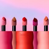Benefit Play Daze tekoče rdečilo odtenek Starlaa 6 ml | Shoptok.si