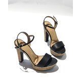 Square ženske sandale crna Cene