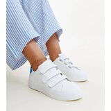 D/CEO White trainers Justar | ePonuda.com