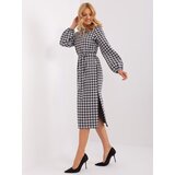 Fashion Hunters White and black knitted midi dress from houndstooth Cene