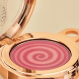 Catrice Hollyglazing balzam za usne sa šljokicama nijansa C01 Jingle Balm 2.2 g | shoptok.hr