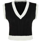 Trendyol Black Crop V-Neck Knitwear Sweater Cene