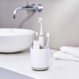 Joseph Joseph Bijela plastična čaša za četkice za zube Duo – | shoptok.hr