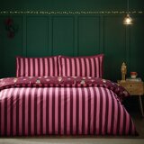 Catherine Lansfield Rožnata/vijolična enojna posteljnina 135x200 cm Nutcracker Stripe – | Shoptok.si