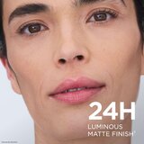 Clarins Skin Illusion All-In-One Concealer prekrivni korektor s posvetlitvenim učinkom odtenek 09 10 ml | Shoptok.si